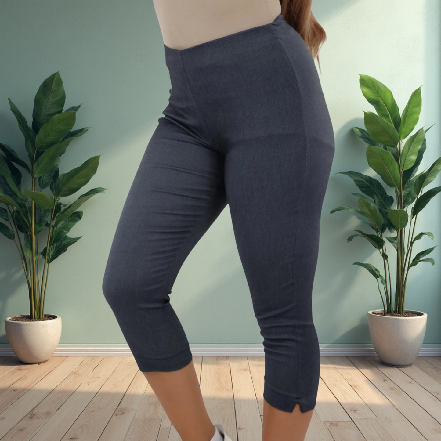 3/4 Capri Trousers - Also Available In Black And Various Sizes