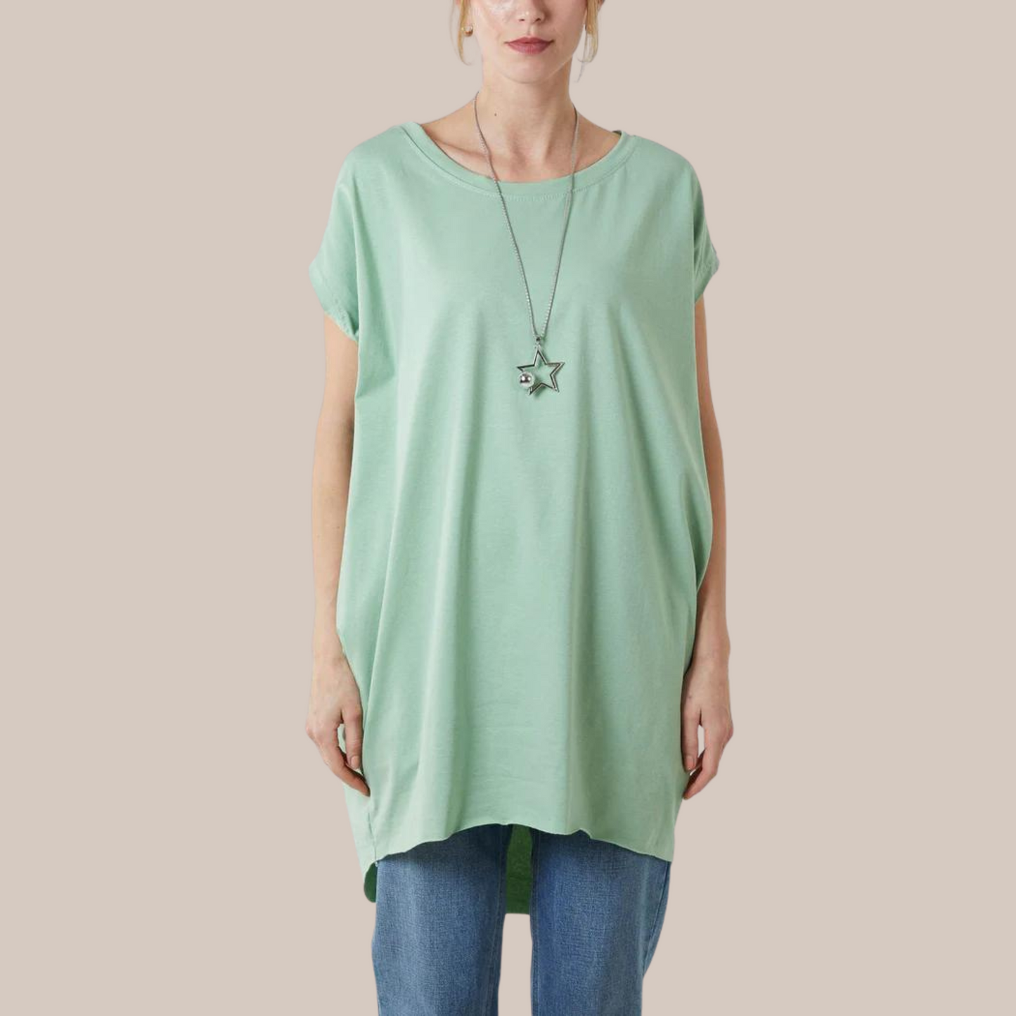 Long t-shirts. Available in other colours