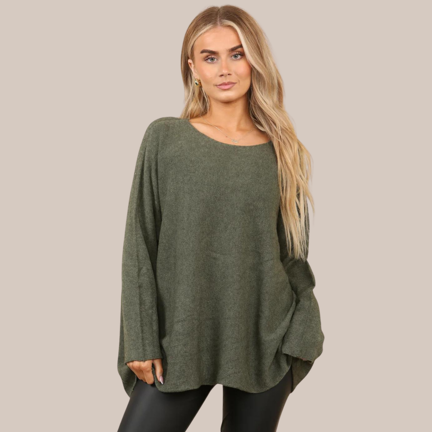 Oversized jumper. Available in various colours.