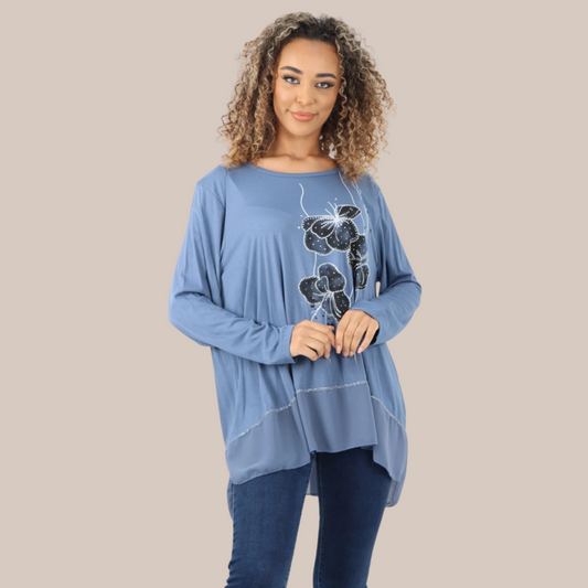 Pretty round neck long sleeve top. Also available in denim.